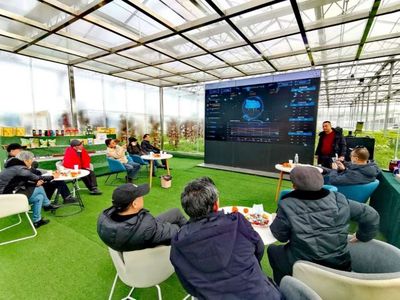 科技賦能農業 德陽市老科協專家團考察什邡蔬菜產業園，助推新材料技術落地